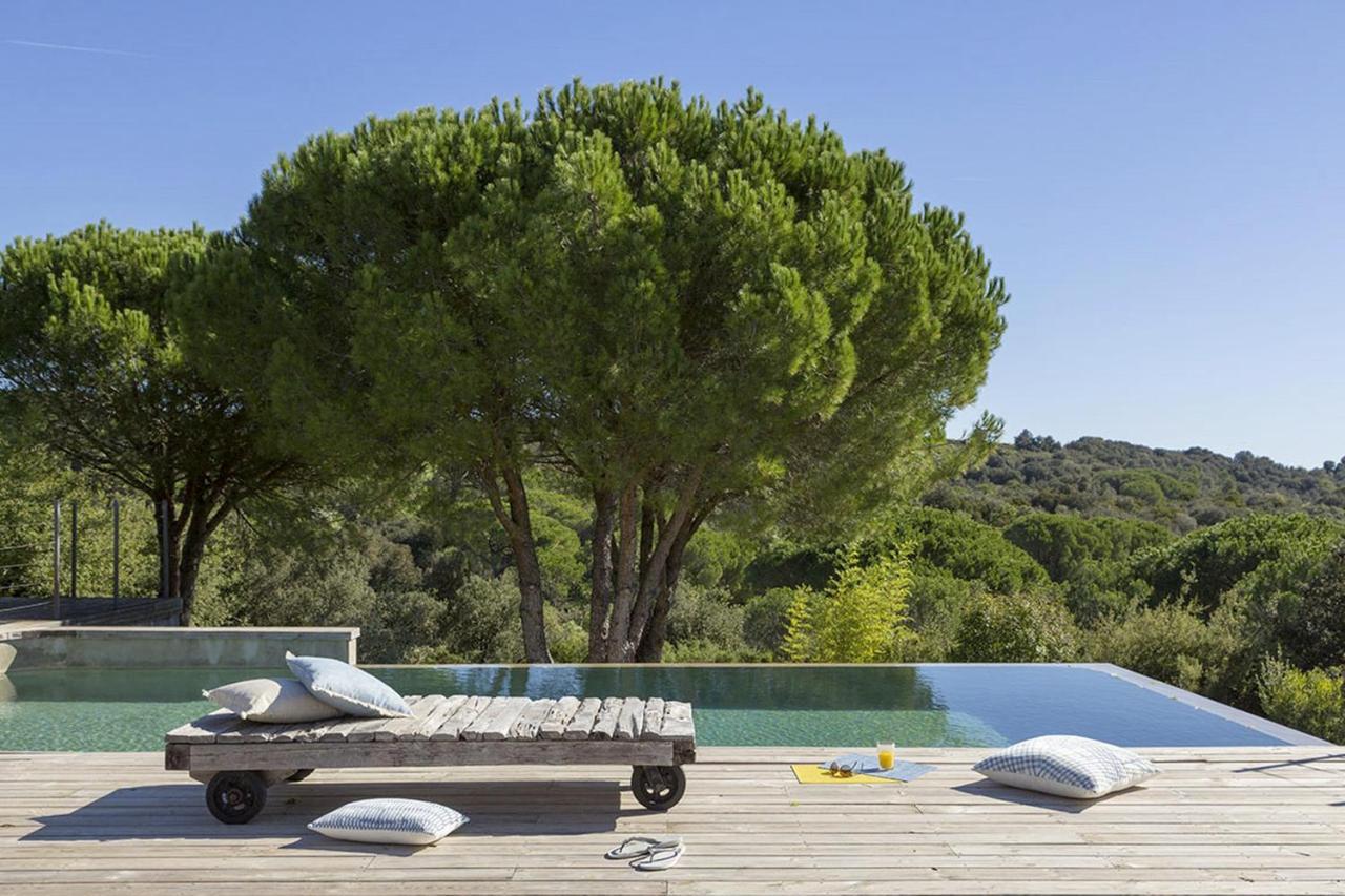Domaine Sainte Colombe Hotel Buitenkant foto