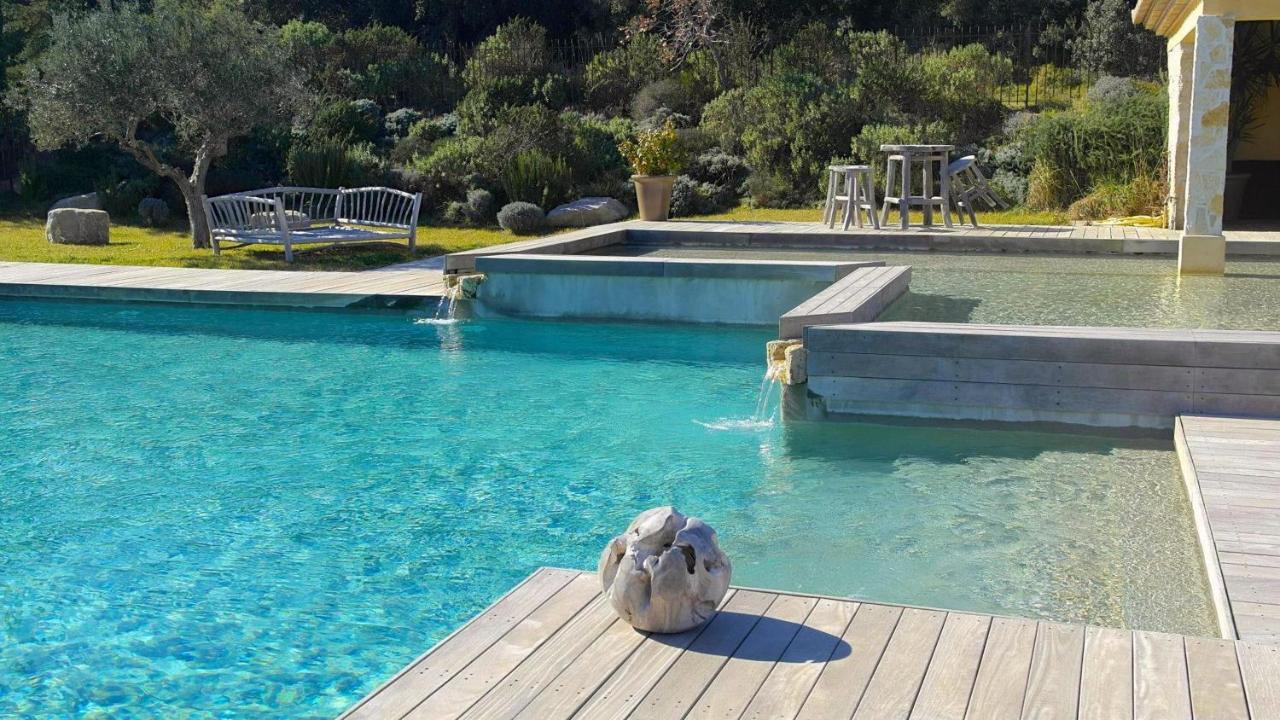 Domaine Sainte Colombe Hotel Buitenkant foto