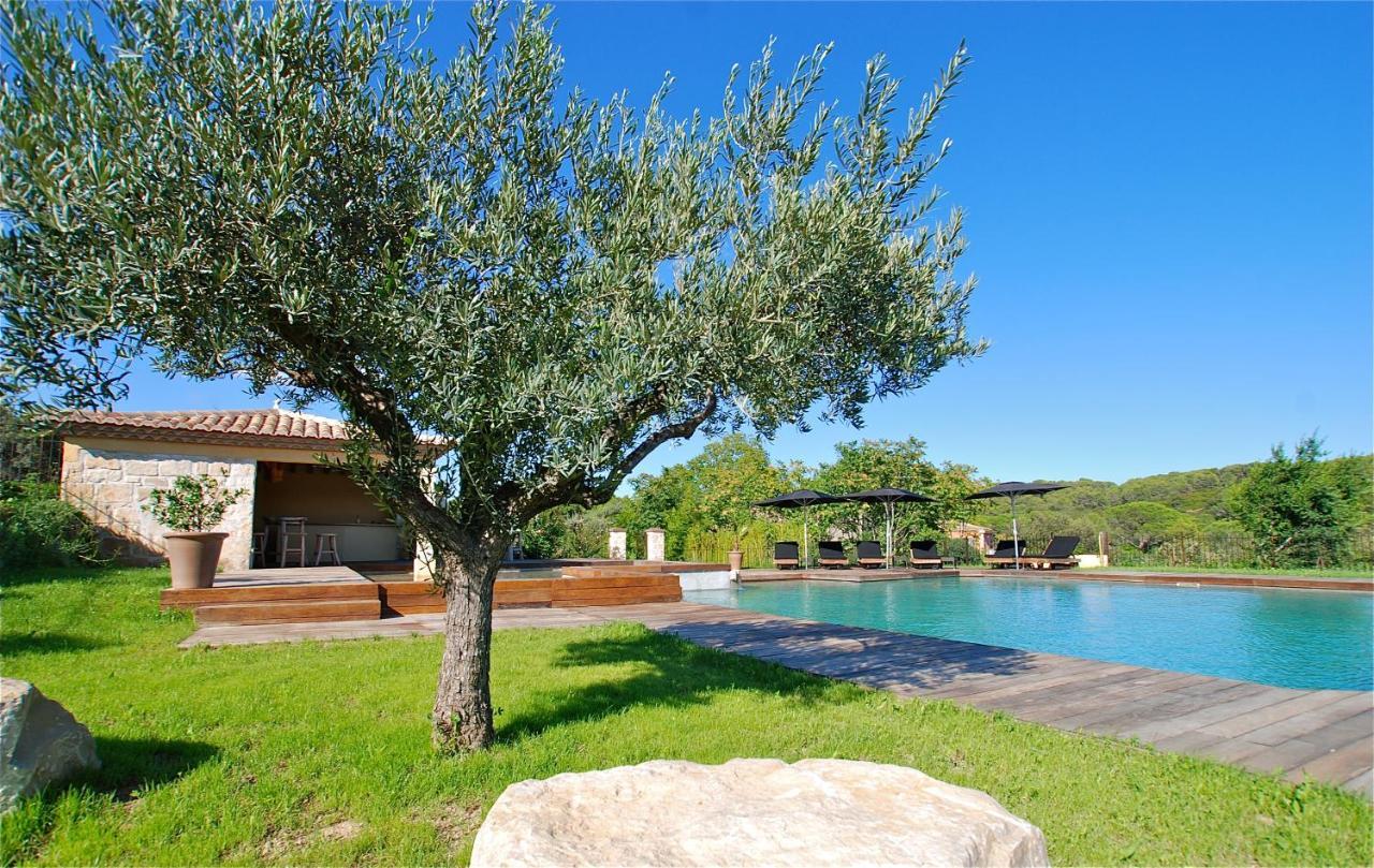 Domaine Sainte Colombe Hotel Buitenkant foto