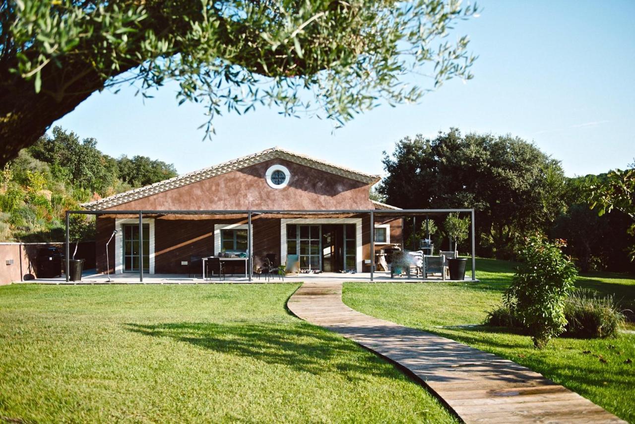 Domaine Sainte Colombe Hotel Buitenkant foto